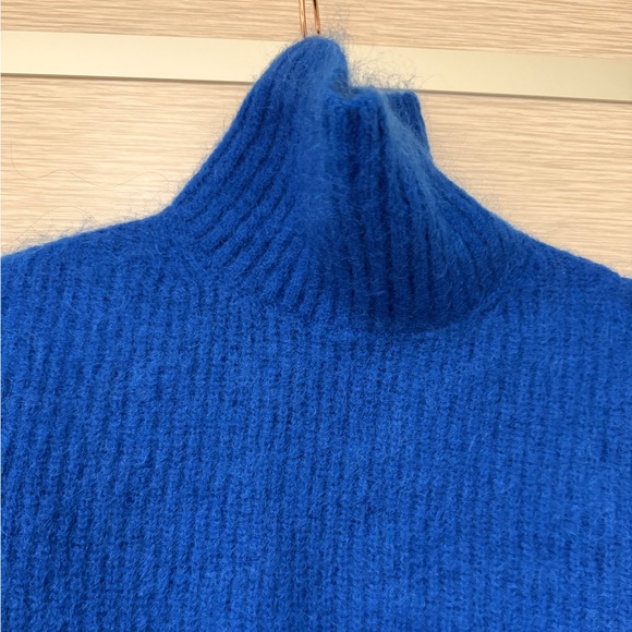& Other Stories Blue Knit Turtle Neck Sweater in sz. S - Picture 5 of 13